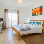 Spacious With Huge Terrace And Swimming Pool Apartamento *