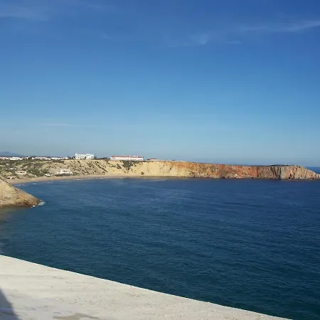 Spacious With Huge Terrace And Swimming Pool Lagos