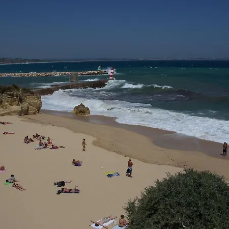 Spacious With Huge Terrace And Swimming Pool Appartement