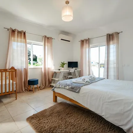 Spacious With Huge Terrace And Swimming Pool