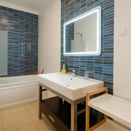 Lagos Pool And Huge Terrace 2Br Apartment * Lagos