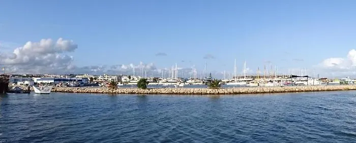 Spacious With Huge Terrace And Swimming Pool * ラゴス