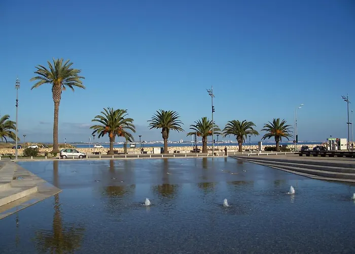 Spacious With Huge Terrace And Swimming Pool 公寓 *