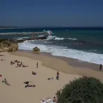 Spacious With Huge Terrace And Swimming Pool Apartmán