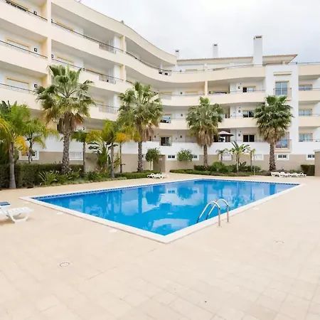 Apartment Spacious With Huge Terrace And Swimming Pool