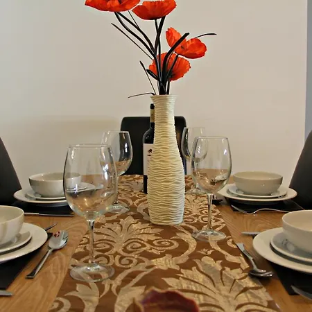 Spacious With Huge Terrace And Swimming Pool Apartment *