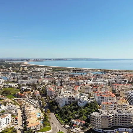 Appartamento Spacious With Huge Terrace And Swimming Pool Lagos