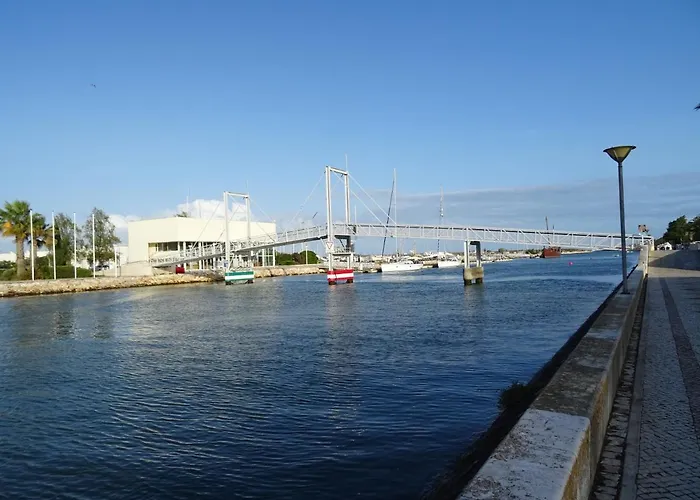 Spacious With Huge Terrace And Swimming Pool *