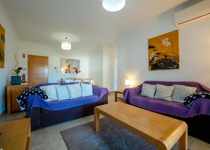 Spacious With Huge Terrace And Swimming Pool *