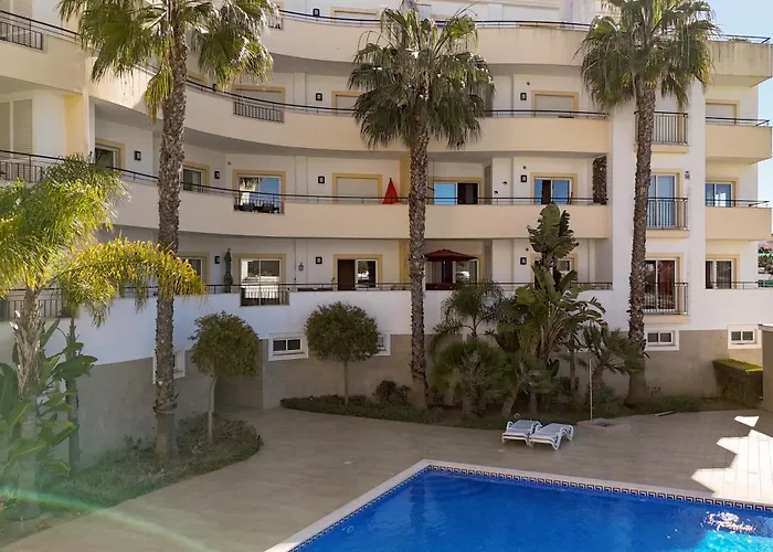 Διαμέρισμα Spacious With Huge Terrace And Swimming Pool Λάγος