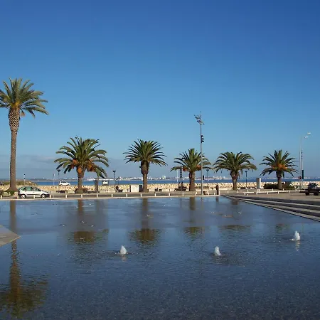 Spacious With Huge Terrace And Swimming Pool Apartman *