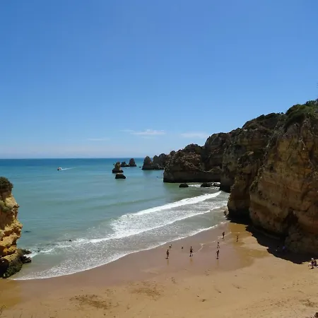 Spacious With Huge Terrace And Swimming Pool * Lagos